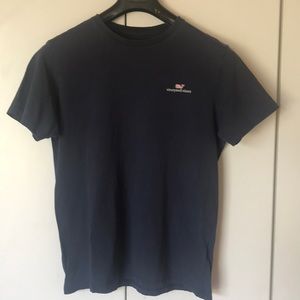Vineyard Vines navy T-shirt